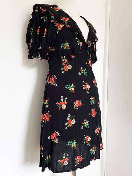 TOPSHOP Grunge Floral Collar Mini Tea Dress • (Size 10) AUS Small